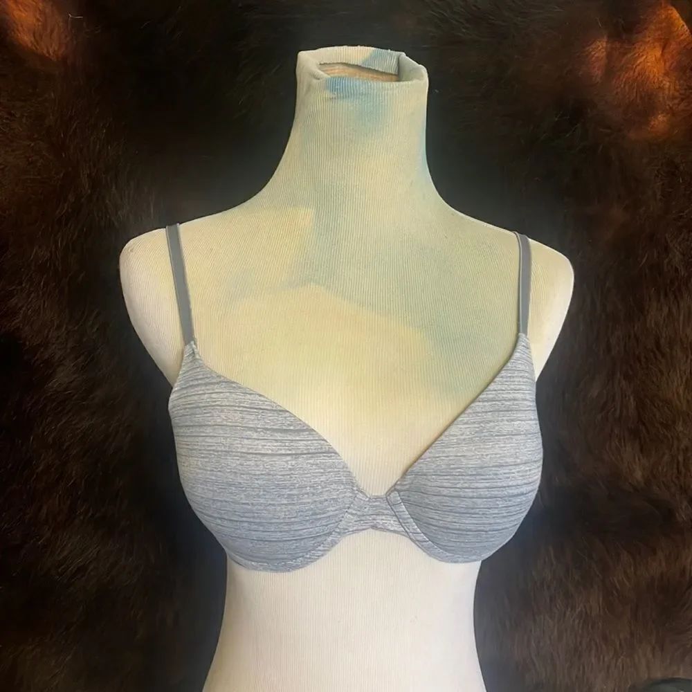 Victoriaβs Secret pinkβbra 32Dβ(3250)